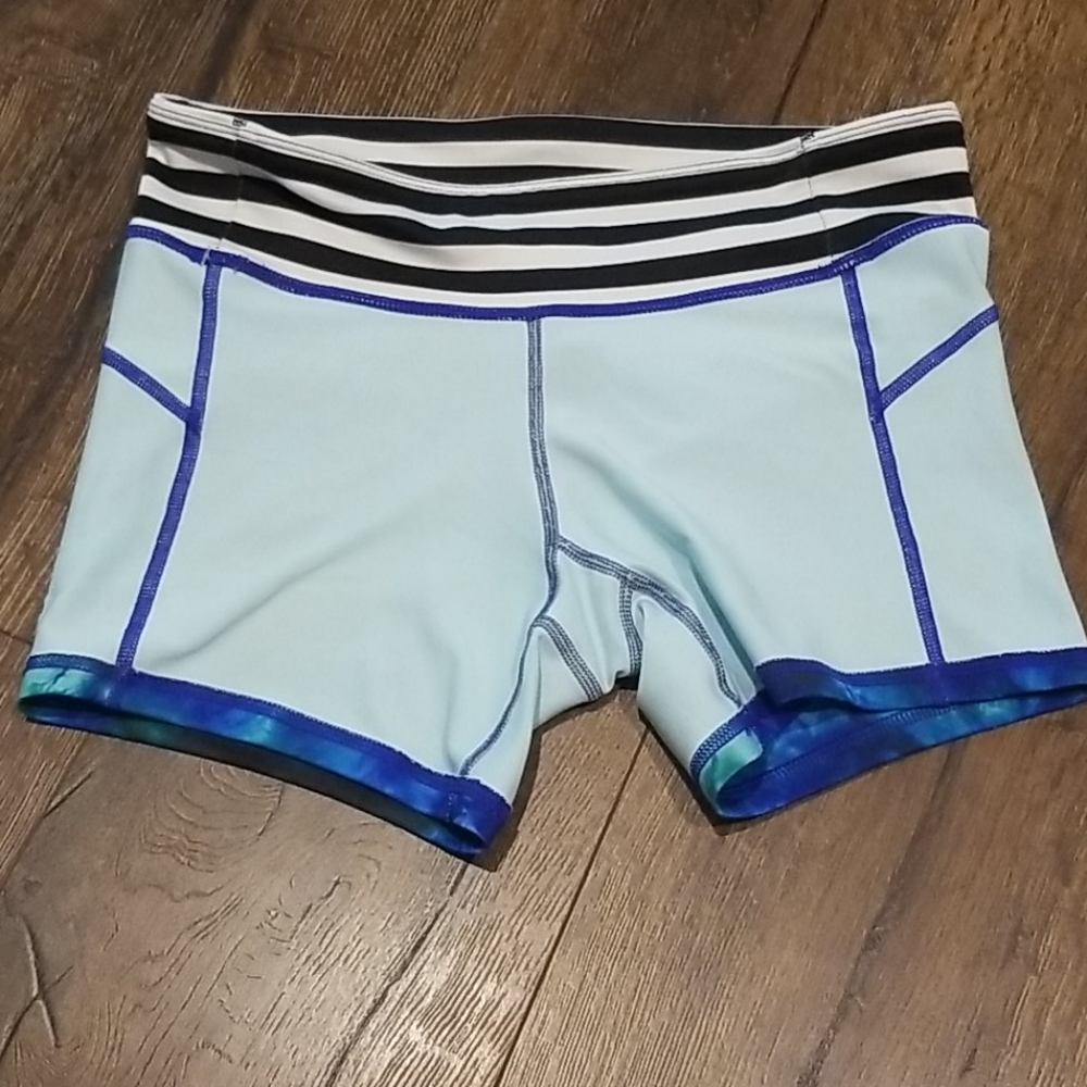 Booty Shorts - Picture 4 of 8